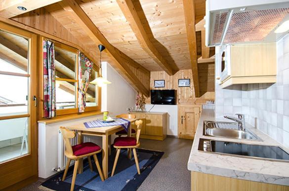 Apartament Hof Am Arlberg - Familie Walter St. Anton am Arlberg Zewnętrze zdjęcie