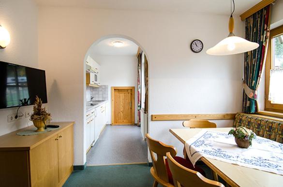 Apartament Hof Am Arlberg - Familie Walter St. Anton am Arlberg Zewnętrze zdjęcie